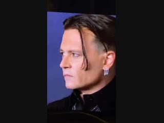 Fantastic beasts the crimes of grindelwald uk premiere in london