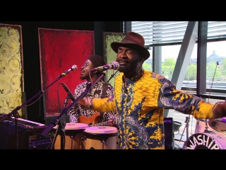 Pat thomas kwashibu area band me ho asem gyae su (live @bimhuis amsterdam)