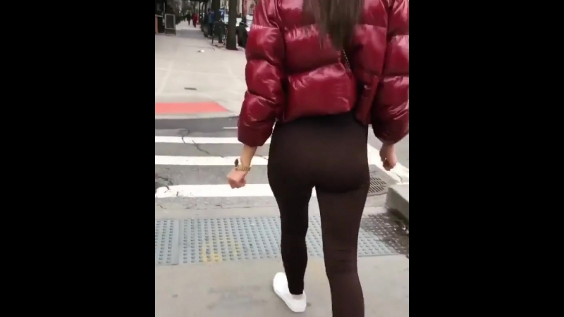 Русскую задом видео