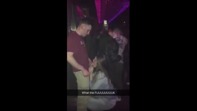 В барселоне студента пошла в ночной клуб и отсосала ( читайте описание )