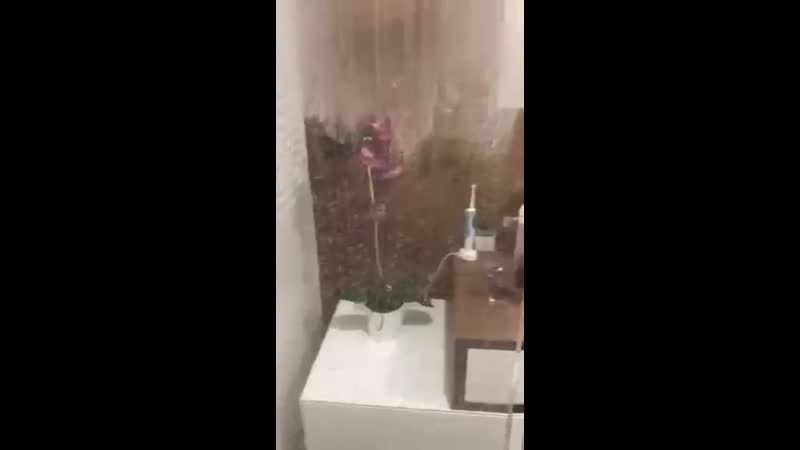 Известковый налет в душевой кабине