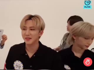 Not the heart eyes please felix changbin felix changlix