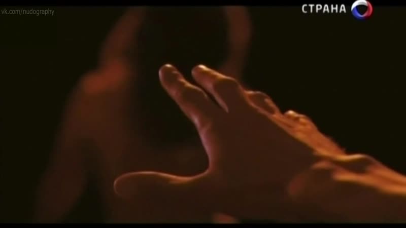 Катерина шпица голая в фильме "смех в темноте" (2011, таисия решетникова)