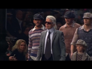 Kristen stewart at chanel movie inspired show paris rome (december 1st)