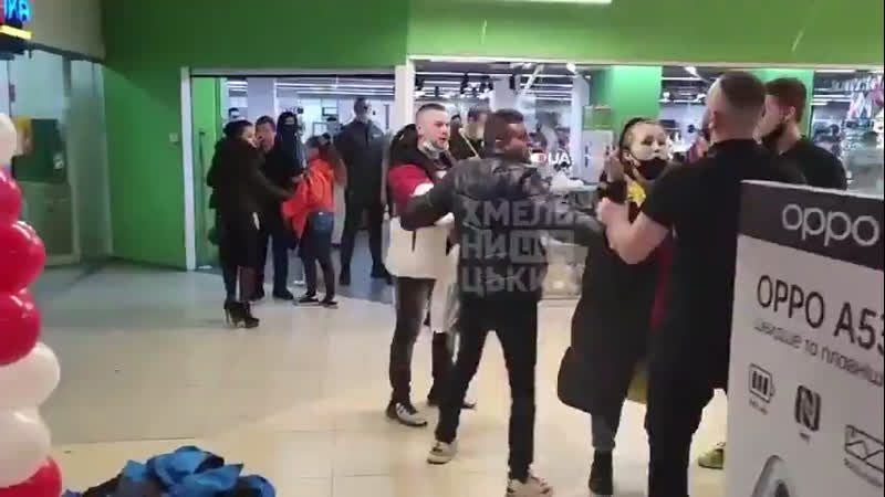 Субботний вечер в трц "оазис" в хмельницком