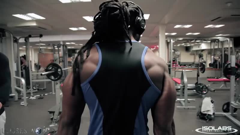 Качаем большие плечи! разводка гантелями! mp4