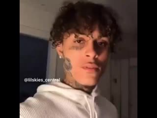 Lil skies lettuce sandwich (snippet)