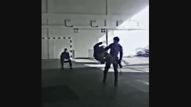 С вертухи в ебло (by treis edits)