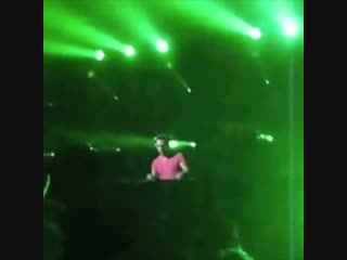 Tiesto plays bobina invisible touch (ferry corsten remix)