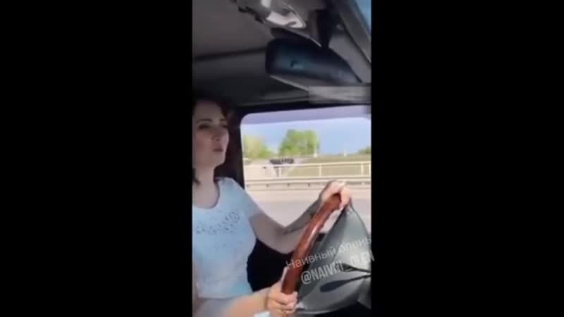 Сосать у серёги за гелик )))