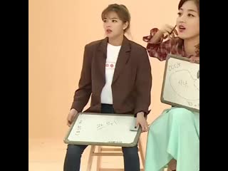 Jeongyeon’s confused face is funny af but do you see jihyo’s aggressive face hahahha