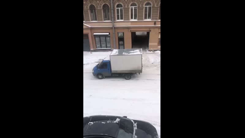 Плохая уборка снега на 8 й советской