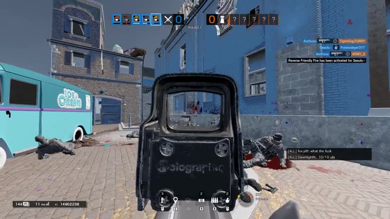 Парочку килов мне и моему сыну тоже