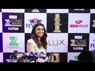 Parineeti chopra sings maana ke hum yaar nahin for ranveer singh meri pyaari bindu