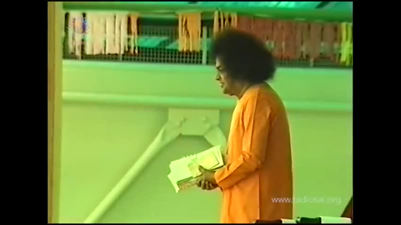 Sri sathya sai brindavan darshan sai darshan 301