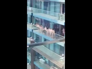 Голая фотосессия в дубаи