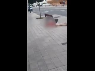 Spain, may 16, 2020 muslim has thrown spanish girlfriend out by the window