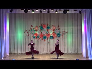 Rosa y tacon bambeira