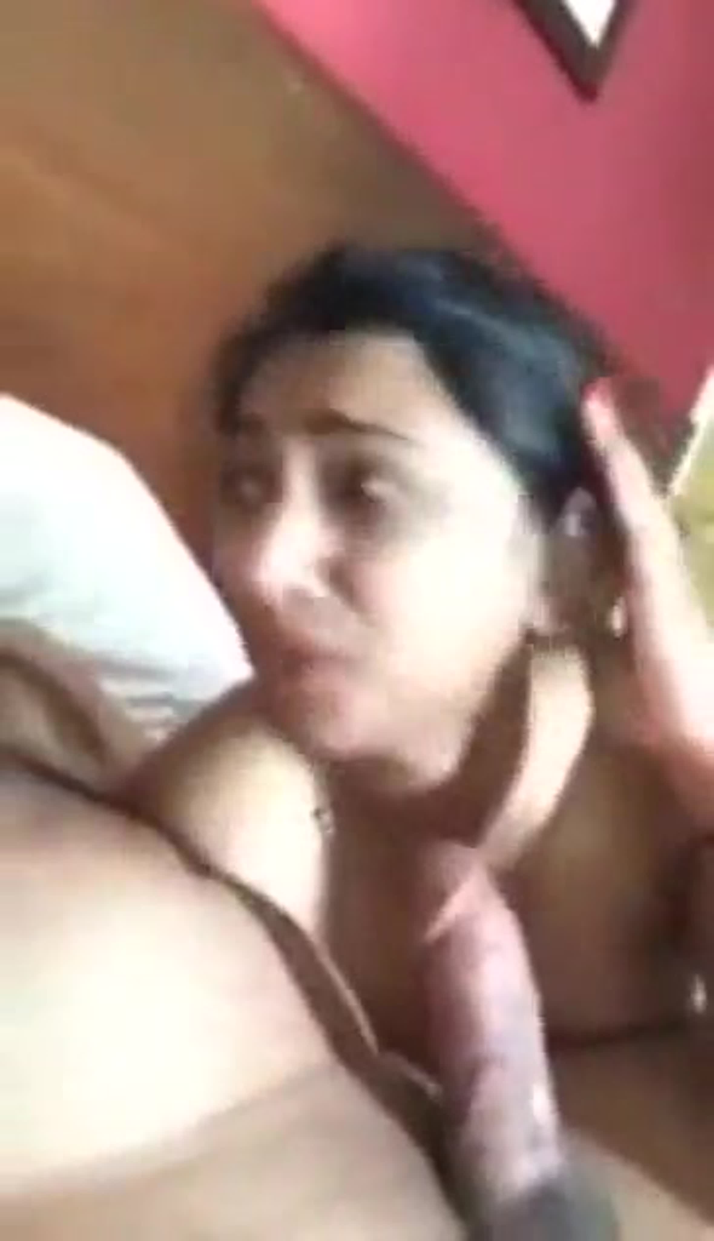 Lund chus mera with hindi audio desi indian randi blowjob watch online