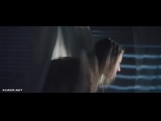 Саша лусс голая грудь в фильме анна (франция,2019)