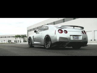 Nissan gtr silver streak vossen forged vps 301