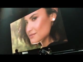 A new devonne by demi commercial was played before the show in philips arena in atlanta, ga