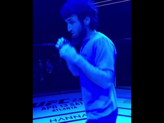 Zabit magomedsharipov за кулисами ufc235