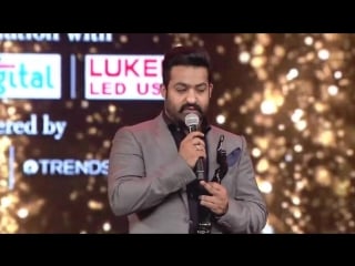 Jr ntr emotional speech at filmfare awards best actor nannaku prematho