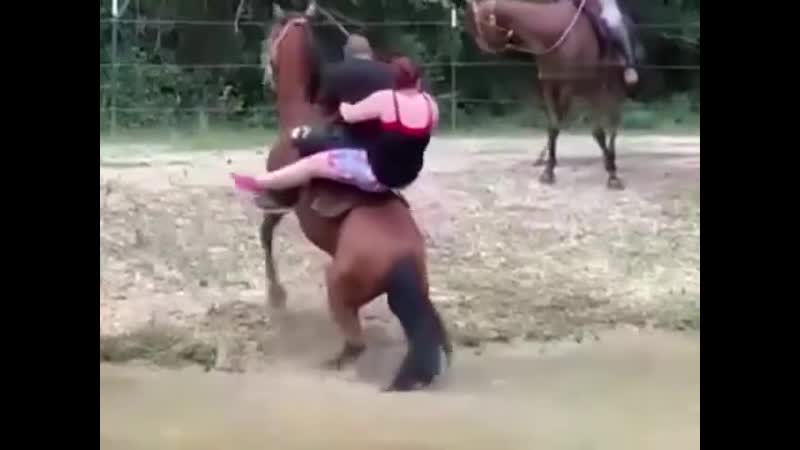 Сбросила балласт