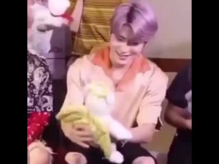 A compilation of jaehyun hugging and playing with plushies because he’s a baby