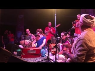 ♫ kirtan | gaura vani & jahnavi harrison barcelona, spain