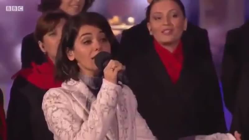 Відома британська співачка грузинського походження кеті мелуа в прямому ефірі на каналі bbc виконала українську колядку “щедрик”