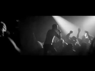 Puff daddy & the family feat pharrell williams finna get loose