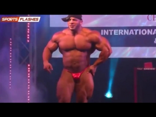 Big ramy guest posing @ 2016 sheru classic