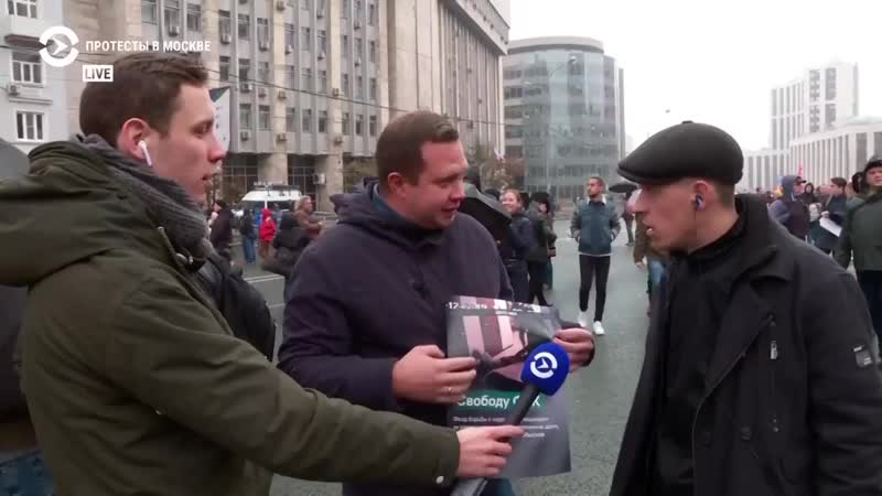 Николай ляскин из фбк рассказывает прохожему, отсидевшему полжизни в лагерях, об обысках в mp4