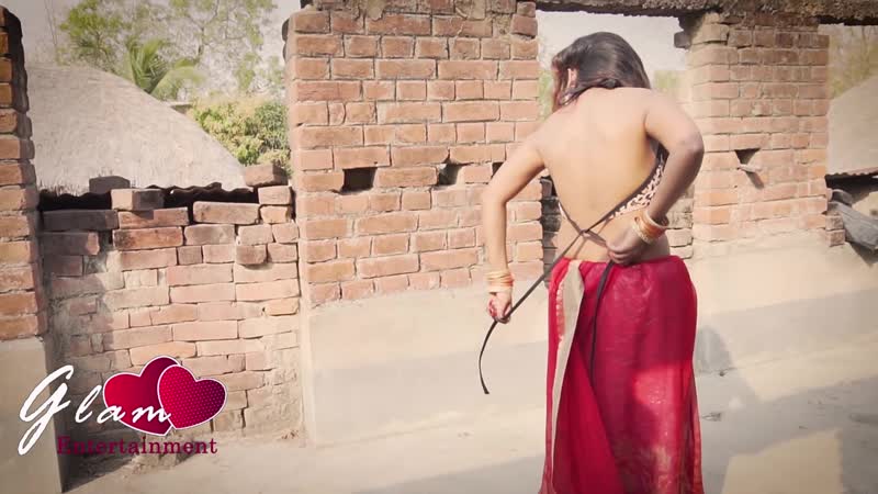 Aaravi red hot saree glam heart entertainment