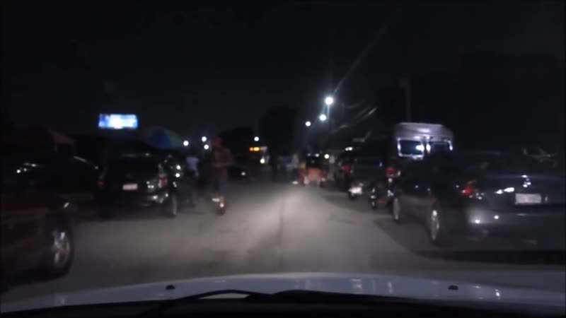 Ночью на машине в гетто по городу детройт