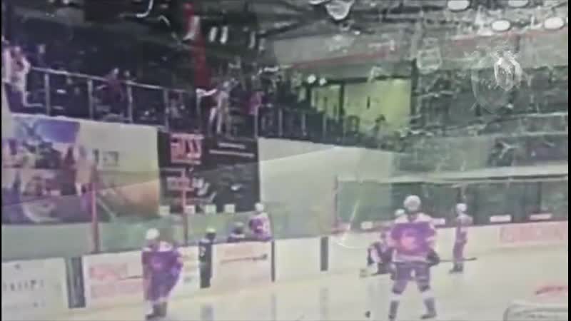 В алтайском крае мальчик упал с трибуны