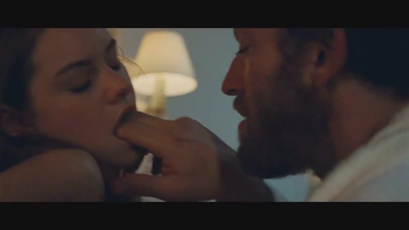 Vincent cassel and camille rowe
