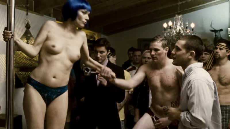 Angela featherstone, jamie lynn sigler and others nude beneath the dark (2010) 1080p blu ray / анджела фезерстоун в темноте