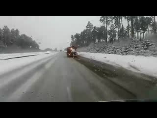 Засыпал камеру возле пышмы