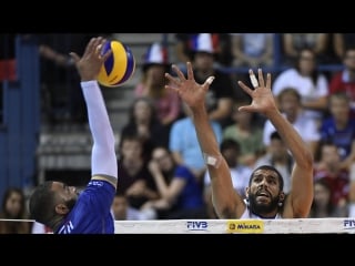 Best volleyball blocks by wallace de souza (bra) amazing vertical jump