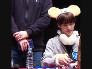 181208 busan fansign fancam