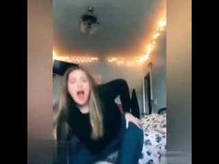 Поломалась