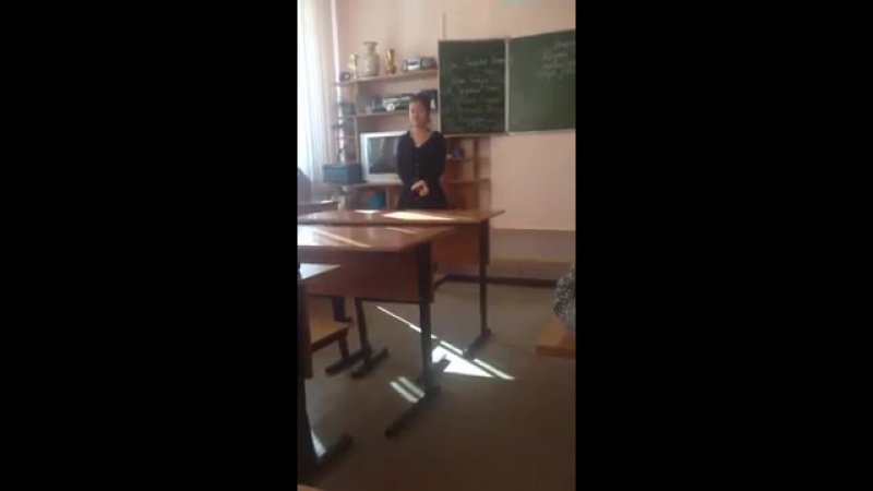Школьница из хабаровска прочитала рэп вместо мандельштама и получила пятерку