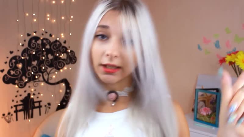 Разделась до гола при свете вызов принят