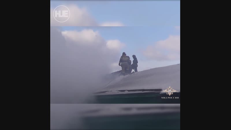 В иркутске полицейские спасли на пожаре семерых детей