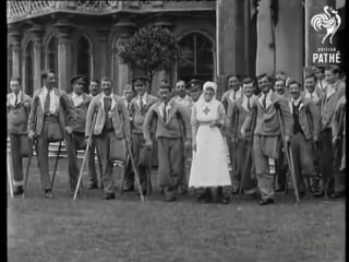 Amputee veterans at queen marys workshop (1914 1919) (1)