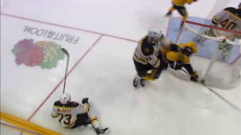 Zdeno chara stunned by huge right hand from yakov trenin during fight