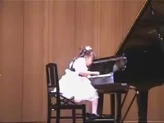 Aimi kobayashi 18 years old) plays clementi sonatina op 36